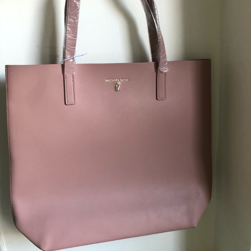 Michael Kors Pink Tote / Crossbody Adjustable Bag for Women BRAND NEW